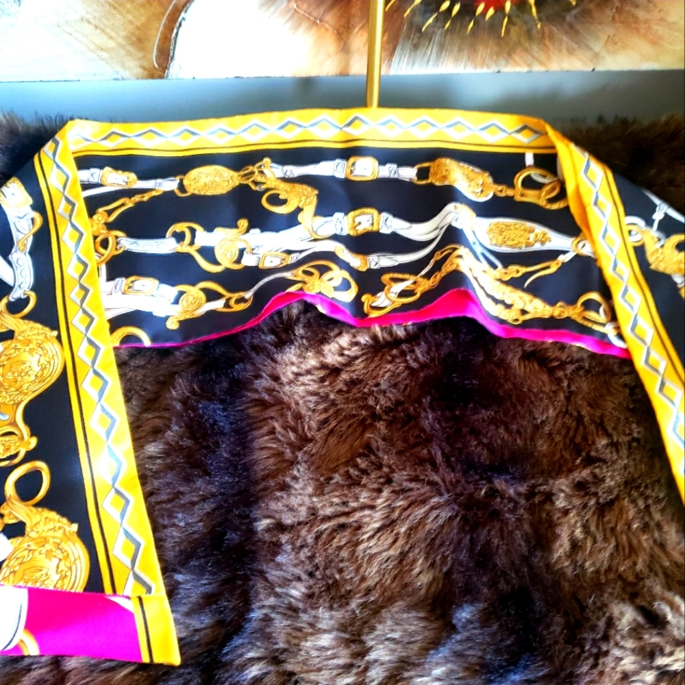An ORIGINAL AND AN AUTHENTIC REVERSIBLE 100 % SILK HERMES LONG SCARF.💥SALE💥